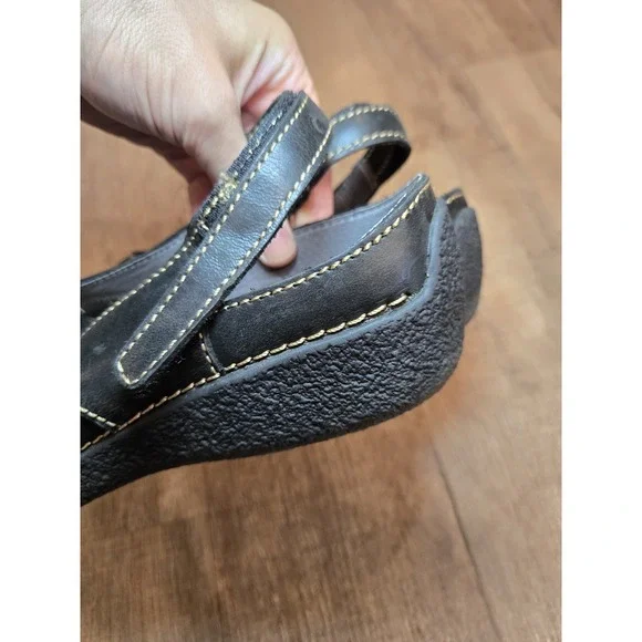 Duluth Trading Company Sandals 9.5 Black New Mary‎ Jane Style - Picture 3 of 9